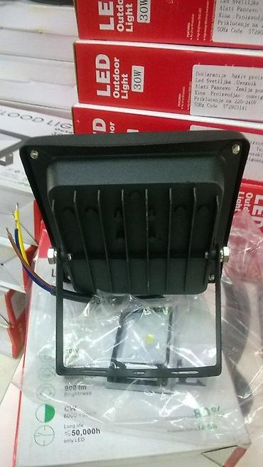 Rasveta: Led reflektor slim 20w. opis u izradi. ✨ . cena:700-800din — 1
