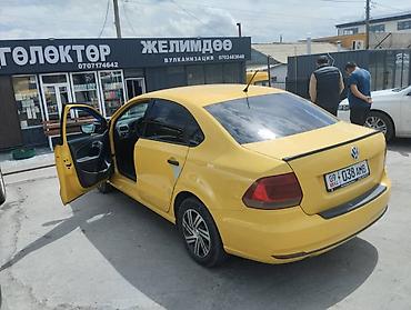 argb controller: Volkswagen Polo: 2016 г., Седан — 3