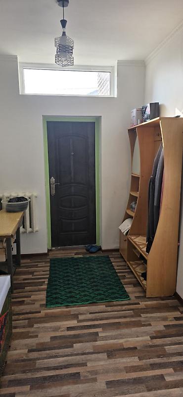 Продажа коттеджей и домов: 🏡 Продаётся дом 📍 Бишкек, ж/м Касым (район Кудайберген базара) 🛏 5+ — 12