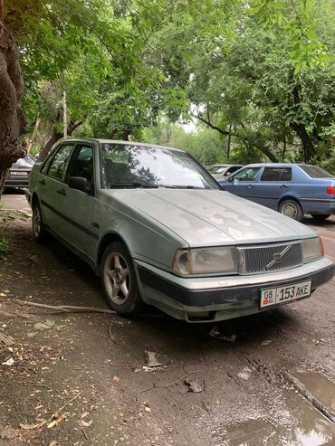 битые машина: Volvo 460: 1993 г., 1.7 л, Механика, Бензин, Седан