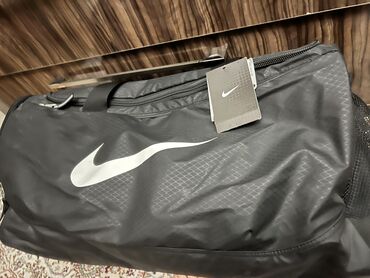 хозяйственная сумка на колесиках: Сумка Nike Max Air оригинал, новая