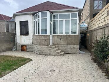 kirayə mkr: 3 kv. m, 3 otaqlı, Kombi, Qaz, İşıq