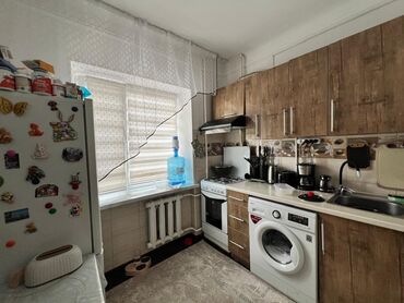 продам 3 х ком кв в мкр: 3 комнаты, 62 м², Индивидуалка, 3 этаж
