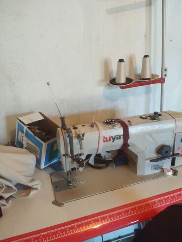 швейные машины ссср: Швейная машина Вышивальная, Полуавтомат