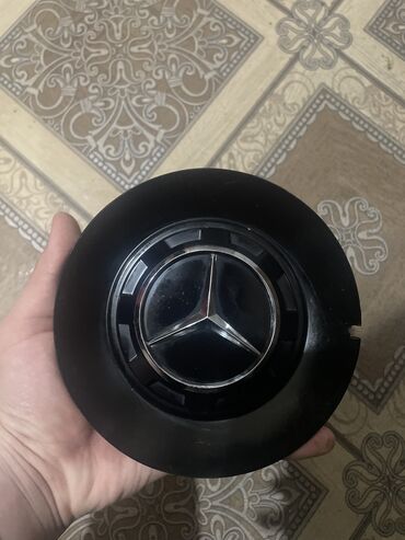 göz qapağı üçün kölgə: Mercedes disk qapağı