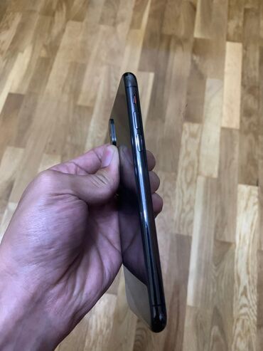 Apple iPhone: IPhone Xs, 64 GB, Space Gray, Face ID — 4