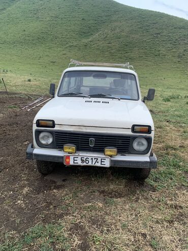 шины 19565r15 зима бишкек цена: ВАЗ (ЛАДА) 4x4 Нива: 1983 г., 1.6 л, Механика, Бензин, Внедорожник