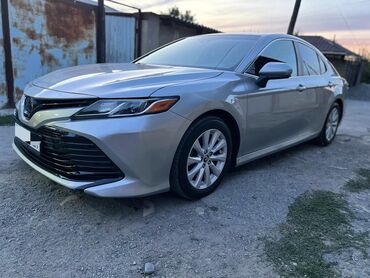 Toyota: Toyota Camry: 2018 г., 2.5 л, Типтроник, Бензин, Седан