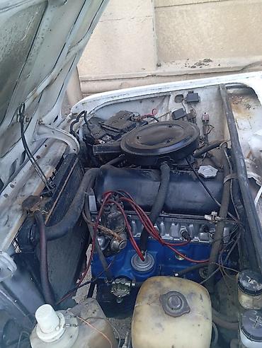 VAZ (LADA): VAZ 2106, ağ rəng, sedan kuzov. Klassik dizayna malik, xrom detallar — 4