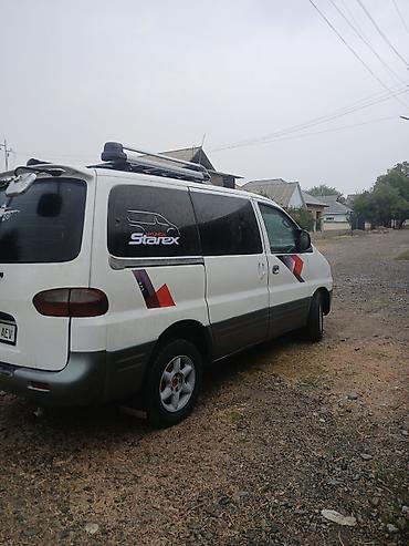 Hyundai Starex: 1999 г., 2.5 л, Кол менен иштөөчү, Дизель, Вэн/Минивэн — 5