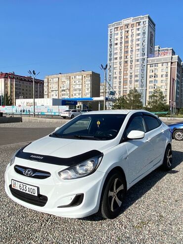 Hyundai: Hyundai Solaris: 2013 г., 1.6 л, Автомат, Бензин, Седан