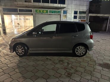 Honda: Honda Jazz: 2005 г., 1.4 л, Вариатор, Бензин, Хэтчбэк — 4