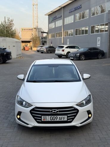 авто в рассрочку ист: Hyundai Avante: 2017 г., 1.6 л, Автомат, Газ, Седан