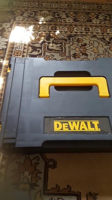 Набор аккумуляторного инструмента DEWALT в чемодане Состав комплекта