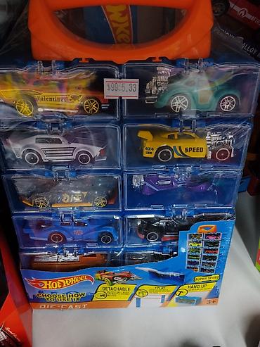 wheels: Набор машинок Hot Wheels с кейсом-органайзером - Комплект из 10 — 1