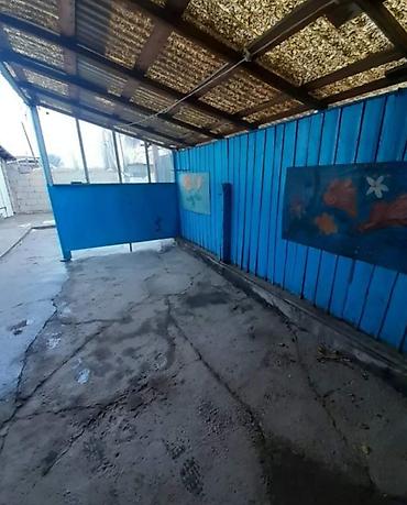тамчы комнаты: Срочно сдаю 2-х комн дом в городе Токмок. Есть времянка, баня — 2