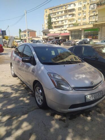 Toyota: Toyota Prius: 1.5 l | 2007 il Hetçbek