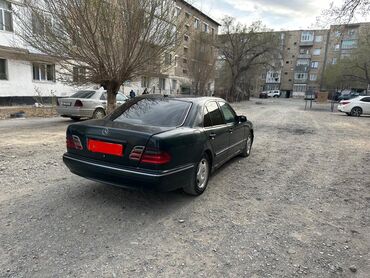 дом на обмен: Mercedes-Benz E-Class: 2003 г., 3.2 л, Автомат, Дизель, Седан