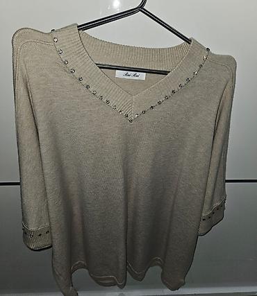 desd geyimler: Qadın geyimləri dəsti 1) Sarı jaket – marka: Zitafink (etiketdə 48 — 2