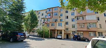evler bine: Bakı, 7-ci mikrorayon, 3 otaqlı, Köhnə tikili, m. Dərnəgül, 75 kv. m — 3