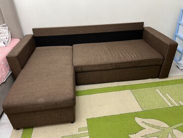 декоративные подушки на диван: Гарнитур для зала, Диван, Б/у