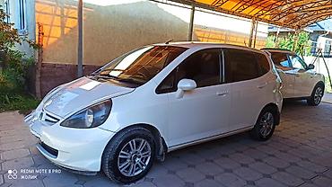 Honda: Honda Fit: 2002 г., 1.3 л, Вариатор, Бензин, Хэтчбэк — 6