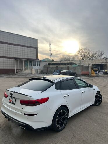 Kia: Kia Optima: 2018 г., 2.4 л, Автомат, Бензин, Седан