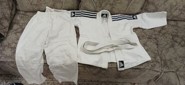 İdman formaları: Kimano judo.yaxşı veziyyetde.7-8 yaş üçün lalafo.az -da İdman formaları: Kimano judo.yaxşı veziyyetde.7-8 yaş üçün