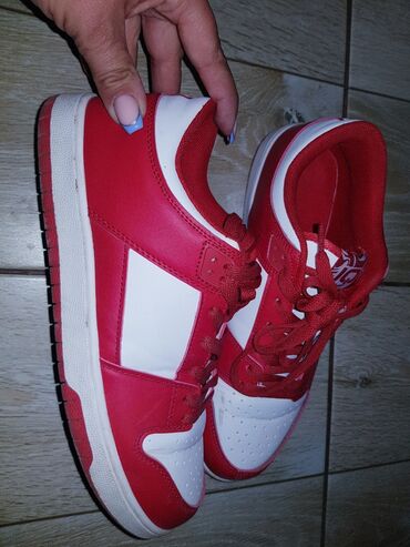 puma zenske patike duboke: 39, color - Red