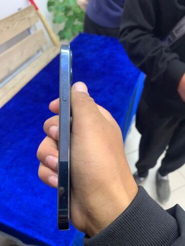 Apple iPhone: IPhone 12 Pro, Колдонулган, 128 ГБ, Pacific Blue, Заряддоочу түзүлүш