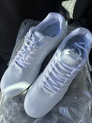 Жеке буюмдар: Кроссовки (джазовки) для аэробики, танцев, черлидинга, гимнастики — 1