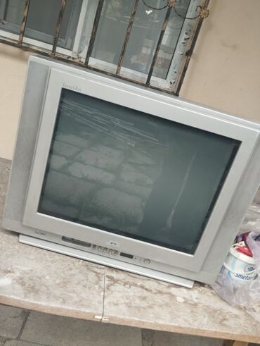 Televizorlar: 20