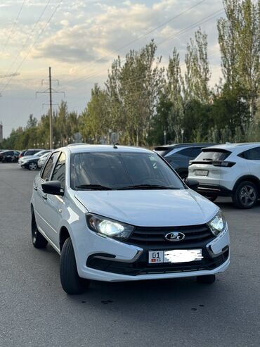 lada приора: ВАЗ (ЛАДА) Granta: 2021 г., 1.6 л, Механика, Бензин, Седан