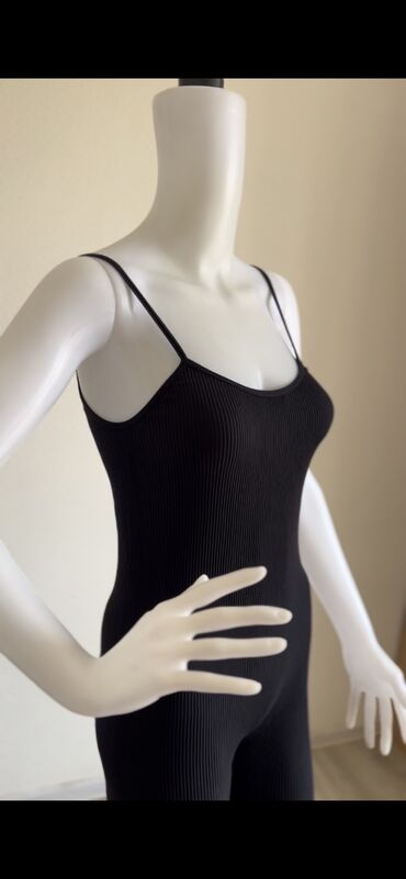 Tulumlar: Kombinezonlar. Elaqe wp -da lalafo.az — 18 Tulumlar: Kombinezonlar. Elaqe wp — 18