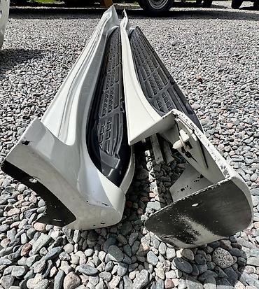 2014: Наружные накладки порогов Toyota, 2014 г., Б/у, Оригинал — 3