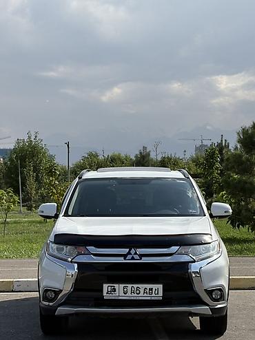 митсубиси аутлендр: Mitsubishi Outlander: 2016 г., 2.4 л, Вариатор, Бензин, Кроссовер — 3