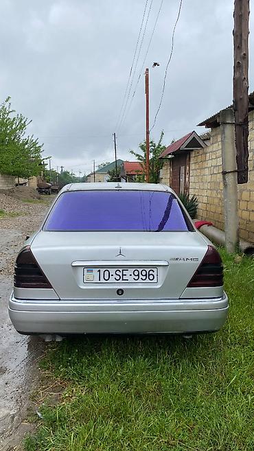 vito 111 cdi: Mercedes-Benz 220: 2.2 l | 1993 il Limuzin — 7