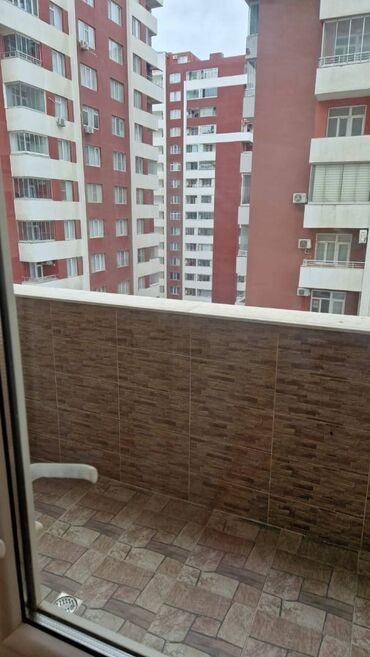 Uzunmüddətli kirayə mənzillər: Mənzil kirayə verilir. 10.6 mərtəbə, 3 otaqli tam temirli və əşyalı -da lalafo.az — 7 Uzunmüddətli kirayə mənzillər: Mənzil kirayə verilir. 10.6 mərtəbə, 3 otaqli tam temirli və əşyalı — 7