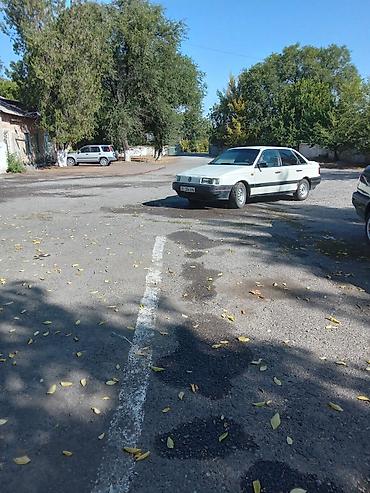 stepwgn rg: Volkswagen Passat: 1992 г., Седан — 9