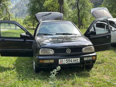запчасти на опель вектра а: Хетчбэк Volkswagen Golf III черного цвета с четырьмя дверьми и