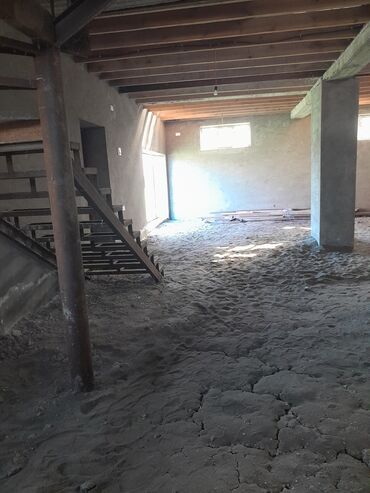 Həyət evləri və villaların satışı: 3 otaqlı, 135 kv. m, Orta təmir — 11