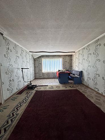 кызыл ата: Продается 2х этажный земельный дом На участке 2,5 сотых Плошадь дома — 3