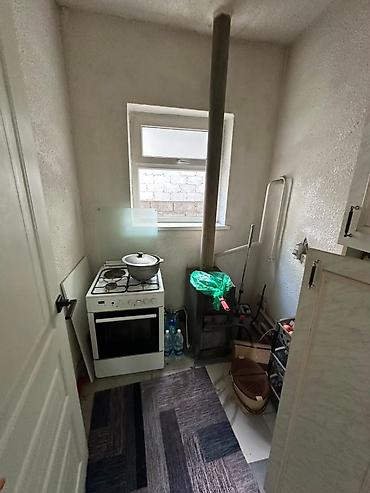 город кызыл кия: 🏡 Продаётся просторный двухэтажный дом в ж/м Кызыл-Аскер 📐 Участок — — 9