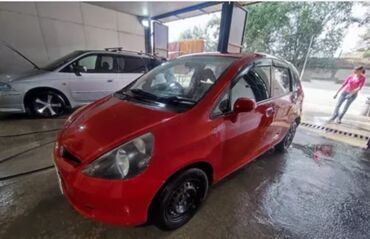 купить в бишкеке машину: Honda Fit: 2002 г., 1.3 л, Вариатор, Бензин, Хэтчбэк