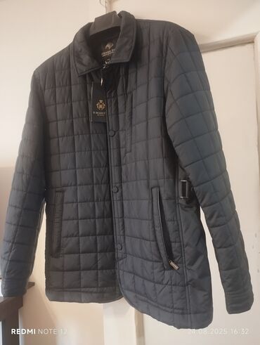джинсовая теплая куртка: Мужская куртка, 6XL (EU 52), The North Face, Новый, цвет - Черный, Бесплатная доставка