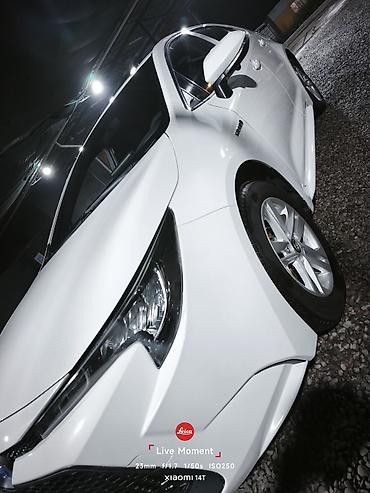 Toyota Levin: 2021 г., 1.8 л, Автомат, Гибрид, Седан