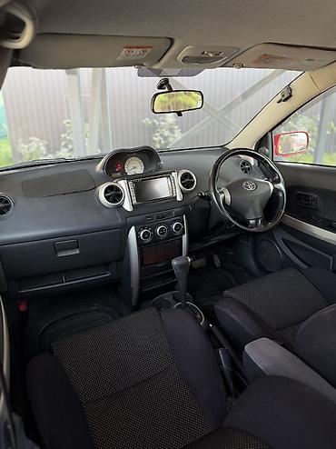 tayota vitz: Toyota Ist: 2002 г., 1.5 л, Автомат, Бензин, Хэтчбэк — 5