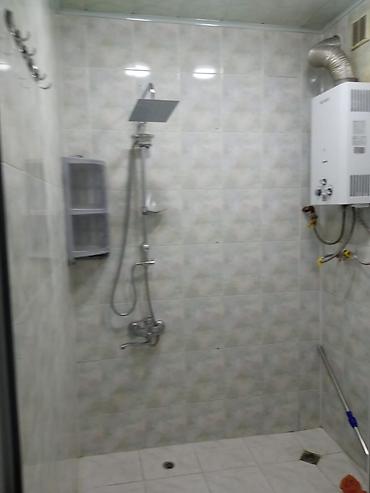 sirvanda satilan evler 2025: Samaxinka terefde leyla sadlig sarayina yaxin 2 otaqli orta temirli — 7