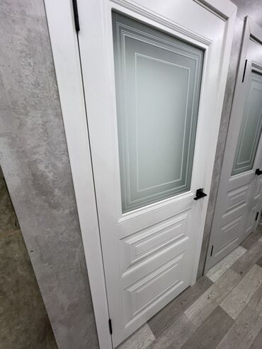 меж комнаты двери: Doors with glass