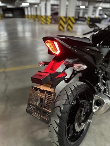 Мотоциклы: Продаю SUZUKI GSX250R г.в.: 11.2021 пробег: 8.400 км — 13